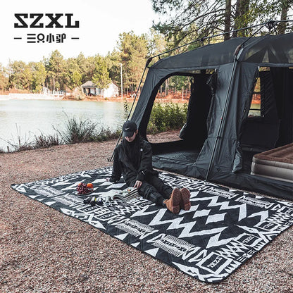 Portable Camping Moisture-proof Mat Outdoor Waterproof Picnic Seat Mat Beach Mat Thickened Picnic Mat Household Carpet