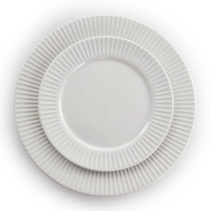 18 Piece Porcelain Dinnerware Set with 2 Large Serving Bowls in White dinner plates